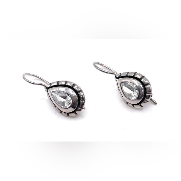 W1202 Retired Silpada Zirconia Teardrop Earrings - Picture 1 of 3